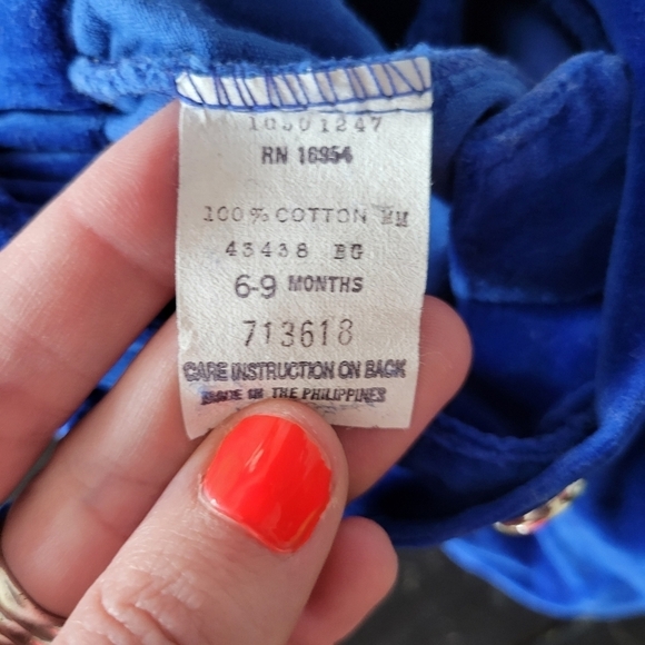 Vintage Royal Blue Velvet Suspender Shorts Outfit Baby Boy 6-9 Months Crest Vtg - Picture 5 of 5